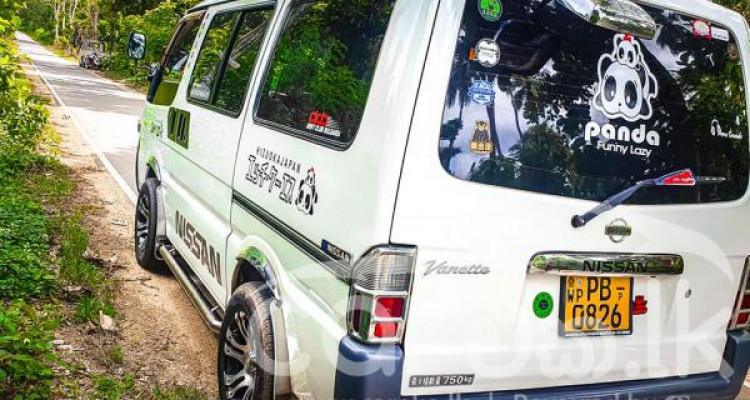 NISSAN VANETTE 2002