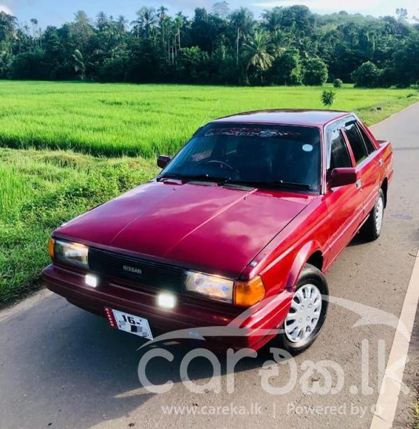 NISSAN TRAD SUNNY 1989