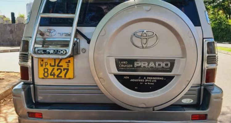 TOYOTA PRADO 1996