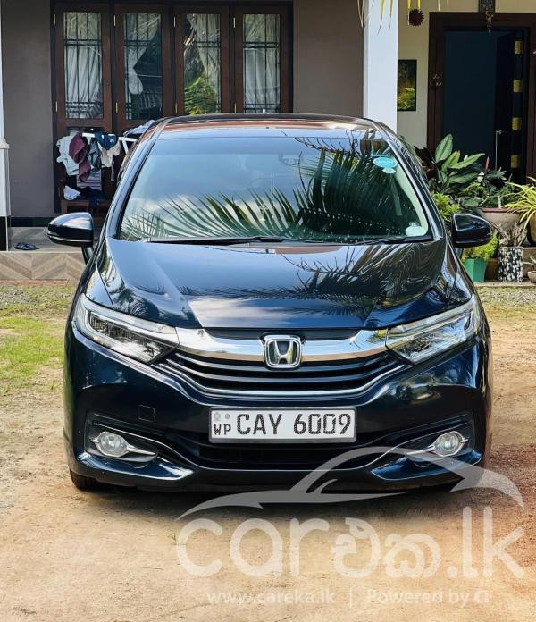 HONDA FIT SHUTTLE 2016