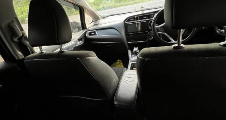 HONDA FIT SHUTTLE 2016