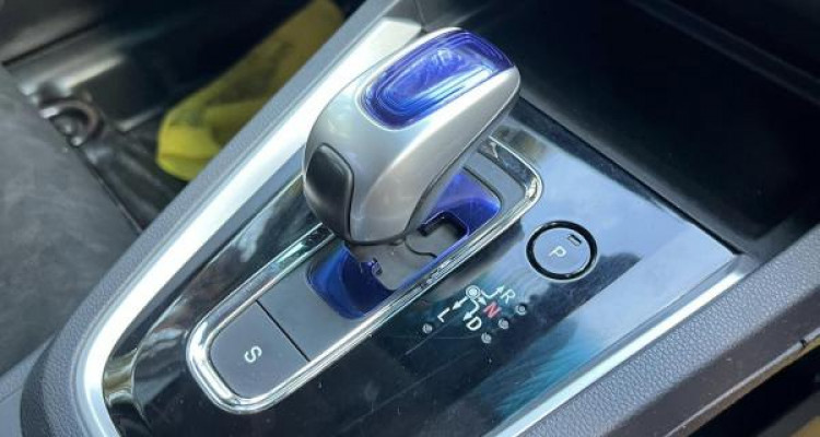 HONDA FIT SHUTTLE 2016