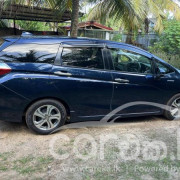 HONDA FIT SHUTTLE 2016