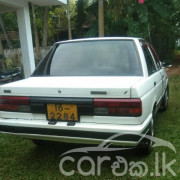 NISSAN TRAD SUNNY 1986