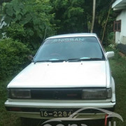 NISSAN TRAD SUNNY 1986