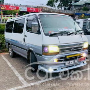 TOYOTA DOLPHIN 1998