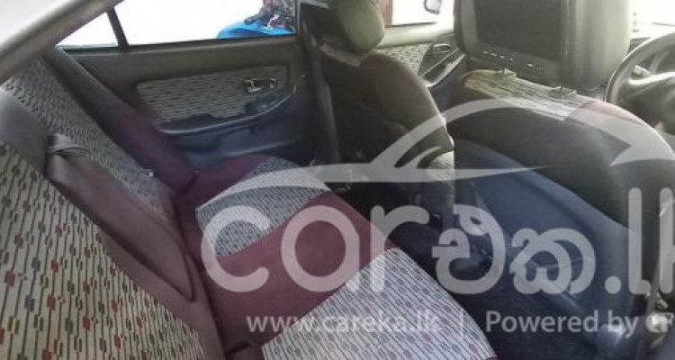 HYUNDAI ELANTRA 2002