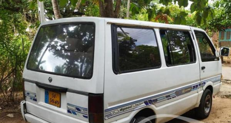 NISSAN VANETTE 1998