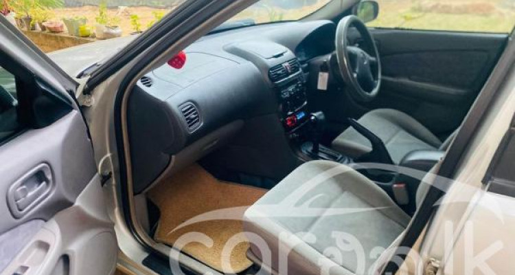 NISSAN SUNNY FB15 2001