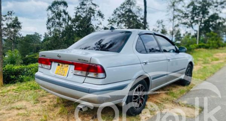 NISSAN SUNNY FB15 2001