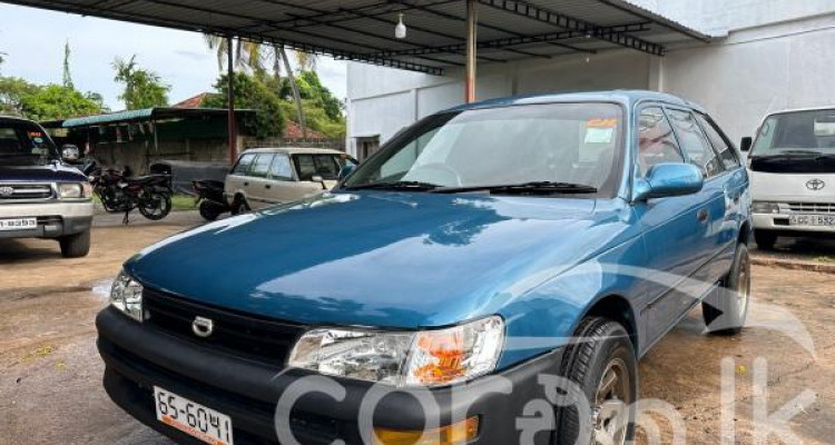 TOYOTA COROLLA 1996