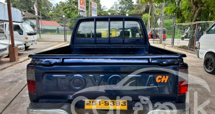 TOYOTA HILUX 1998