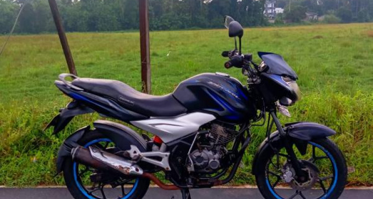 BAJAJ DISCOVER 125 2014