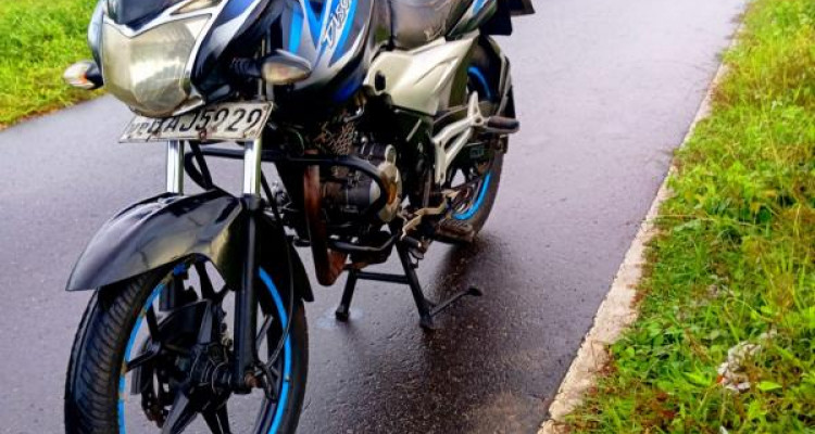 BAJAJ DISCOVER 125 2014