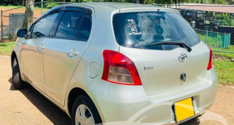 TOYOTA VITZ 2007