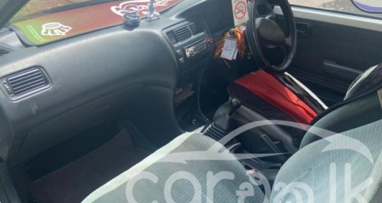 TOYOTA COROLLA 1995