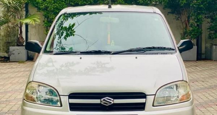 SUZUKI SWIFT 2003