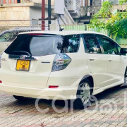 HONDA FIT SHUTTLE 2013