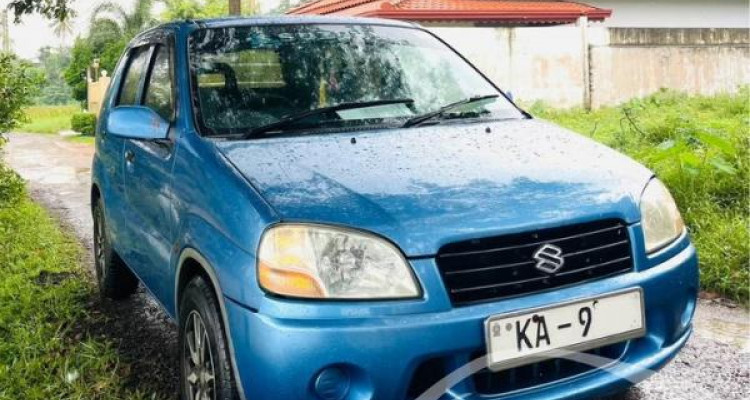 SUZUKI SWIFT 2002