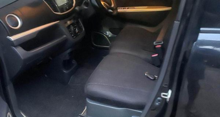 SUZUKI WAGON R 2015