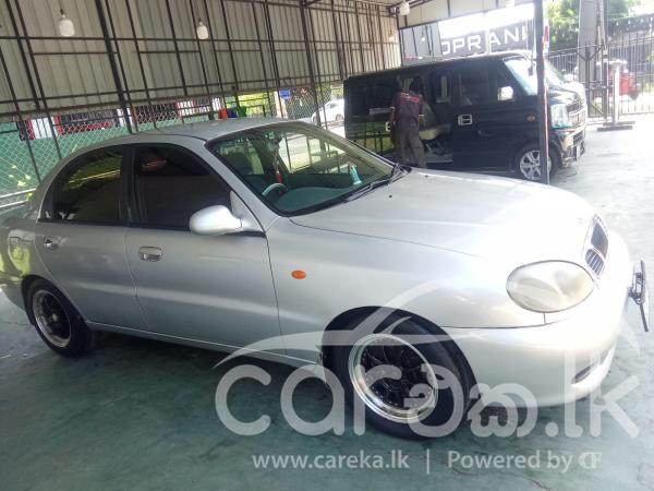 DAEWOO LANOS 2000