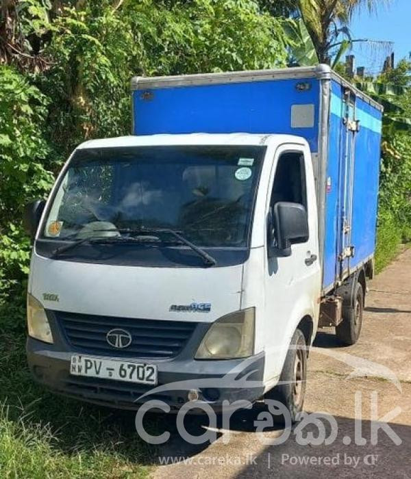 TATA SUPER ACE 2013
