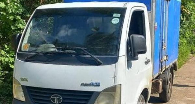 TATA SUPER ACE 2013