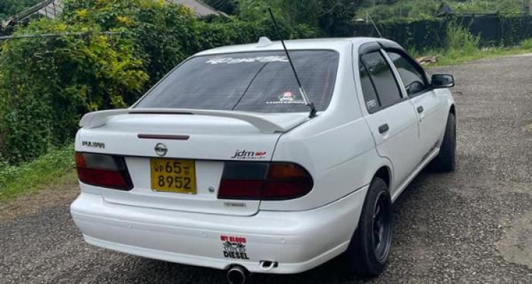 NISSAN PULSAR 1997