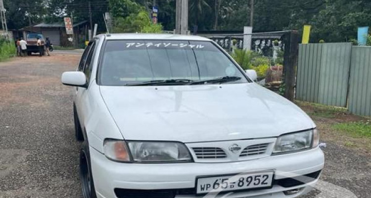 NISSAN PULSAR 1997