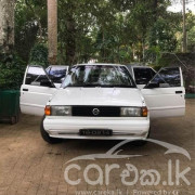 NISSAN TRAD SUNNY 1989