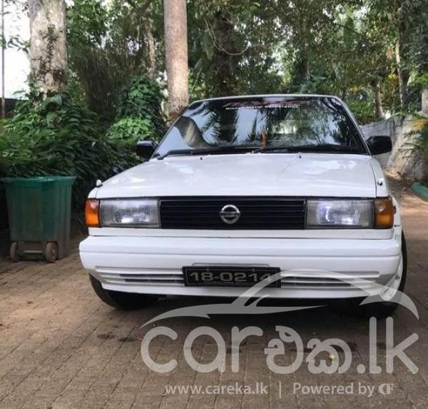 NISSAN TRAD SUNNY 1989