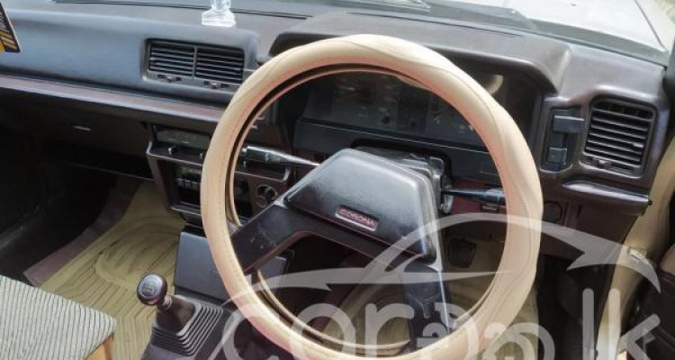 TOYOTA CORONA AT150 1986