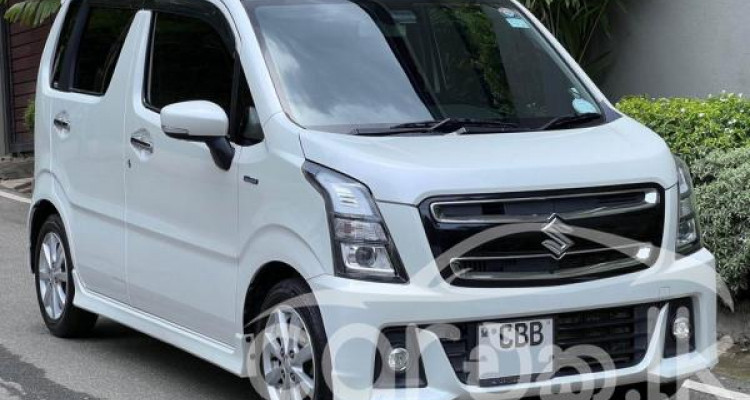 SUZUKI WAGON R STINGRAY 2018