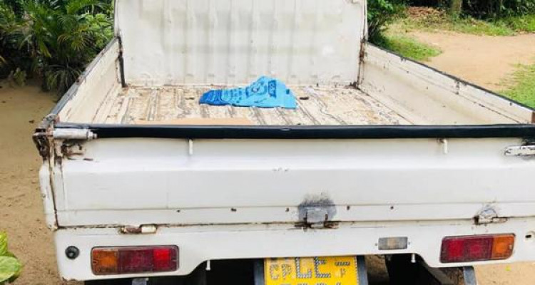 SUZUKI LORRY 2001