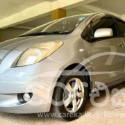 TOYOTA VITZ 2007