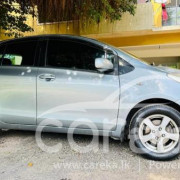 TOYOTA VITZ 2007