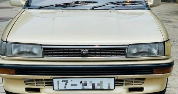 TOYOTA COROLLA AE100 1989