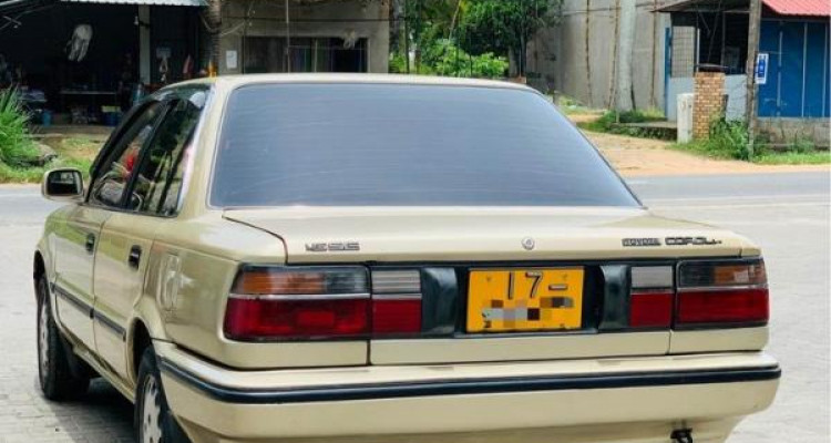 TOYOTA COROLLA AE100 1989