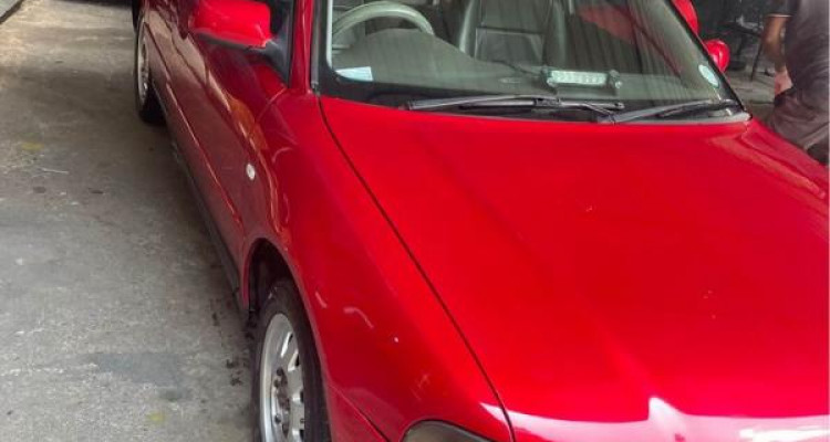 AUDI A4 2001