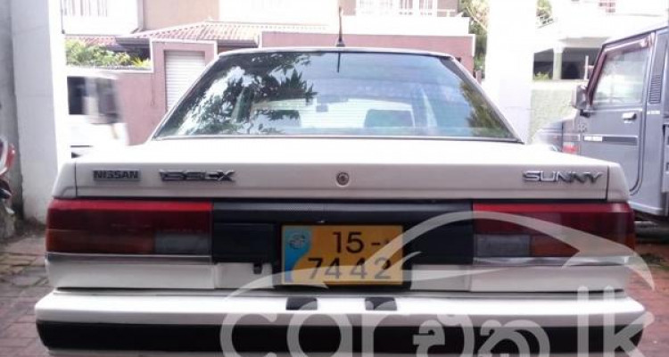 NISSAN SUNNY 1988