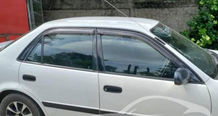 TOYOTA COROLLA 1996