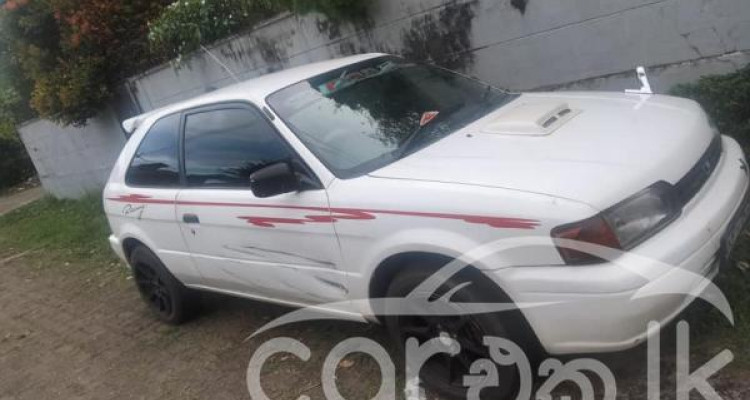 TOYOTA COROLLA II 1996