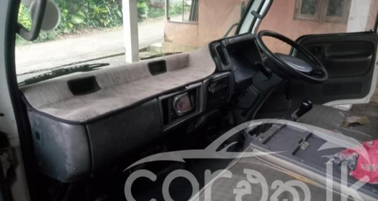 NISSAN ATLAS 1993