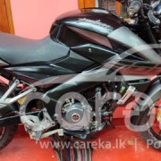 BAJAJ PULSAR NS200 2019