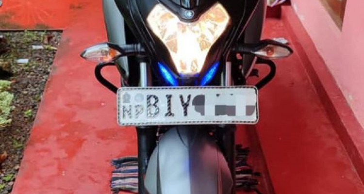 BAJAJ PULSAR NS200 2019