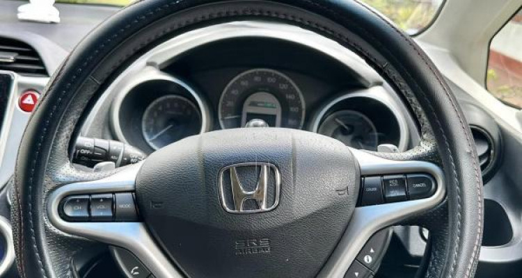 HONDA FIT GP1 2011