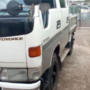 TOYOTA TOYOACE 1989