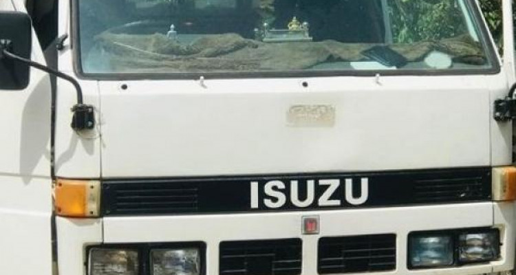 ISUZU ELF 1985