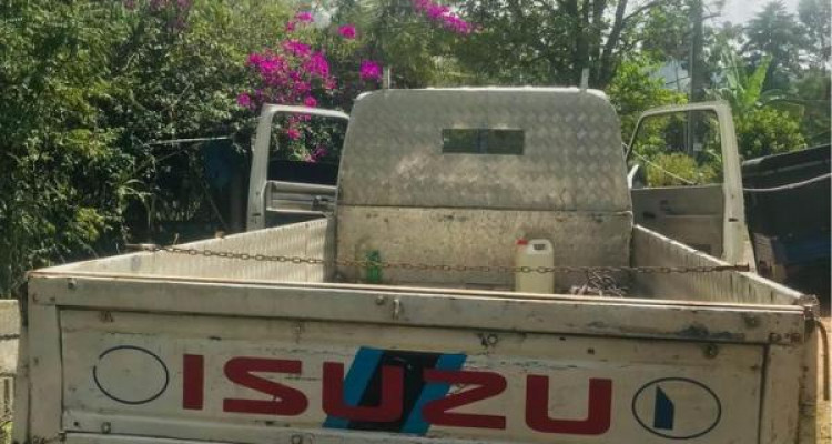 ISUZU ELF 1985