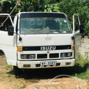 ISUZU ELF 1985